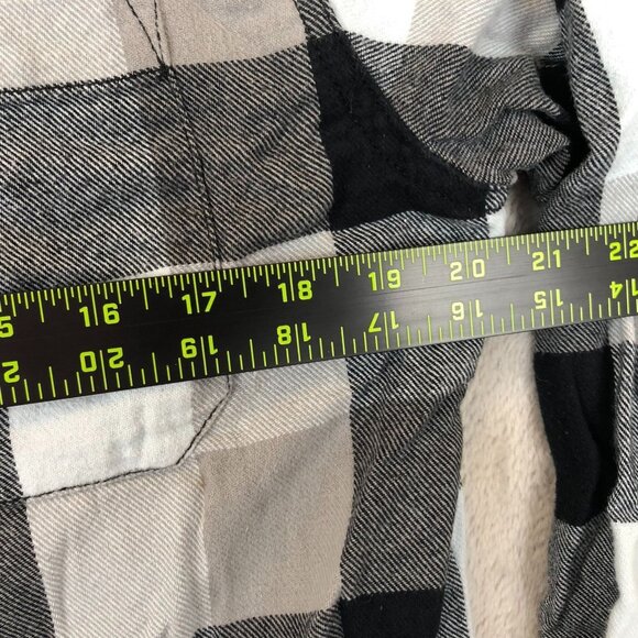 Woolrich Mens Button-Up Shirt Medium White Gray Long-Sleeve Casual Top Pocket - Picture 4 of 8